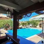Villa Seaview Ana - A Luxurious Escape Featuring A Private Pool, 6 Bedrooms, Zone, And Just 450m From The *