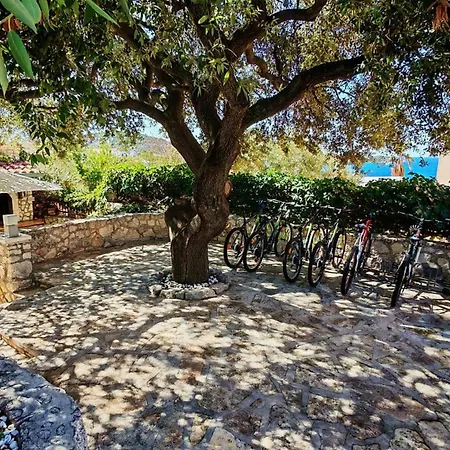 Seaview Ana - A Luxurious Escape Featuring A Private Pool, 6 Bedrooms, Zone, And Just 450m From The 别墅 Ražanj