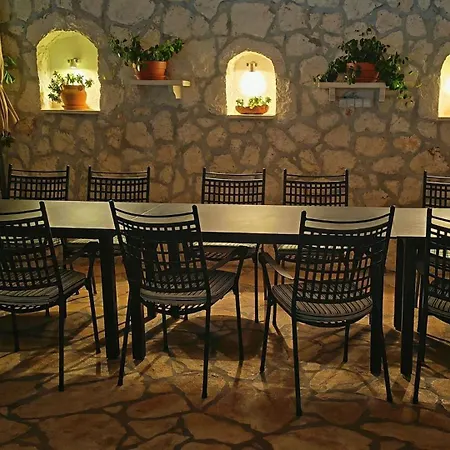 Seaview Ana - A Luxurious Escape Featuring A Private Pool, 6 Bedrooms, Zone, And Just 450m From The *