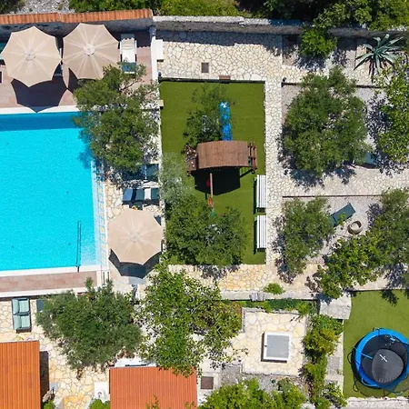Seaview Ana - A Luxurious Escape Featuring A Private Pool, 6 Bedrooms, Zone, And Just 450m From The
