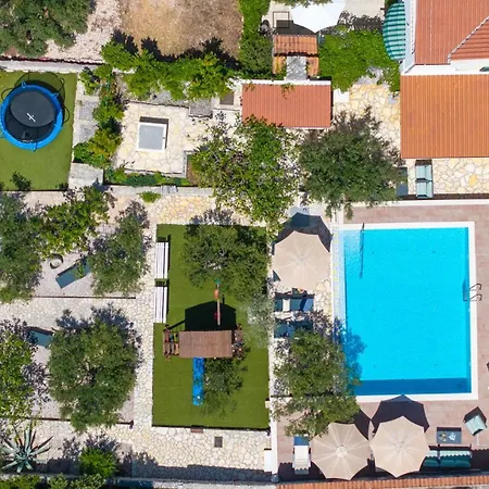 Seaview Ana - A Luxurious Escape Featuring A Private Pool, 6 Bedrooms, Zone, And Just 450m From The *