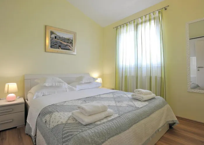 Seaview Ana - A Luxurious Escape Featuring A Private Pool, 6 Bedrooms, Zone, And Just 450m From The Villa *