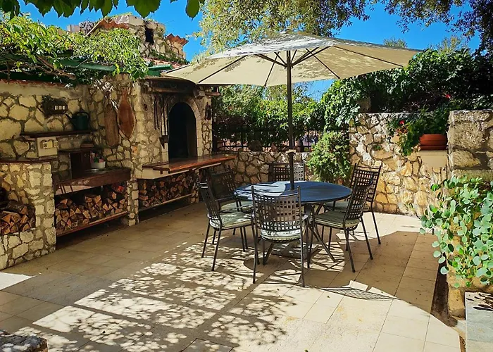 Villa Seaview Ana - A Luxurious Escape Featuring A Private Pool, 6 Bedrooms, Zone, And Just 450m From The *