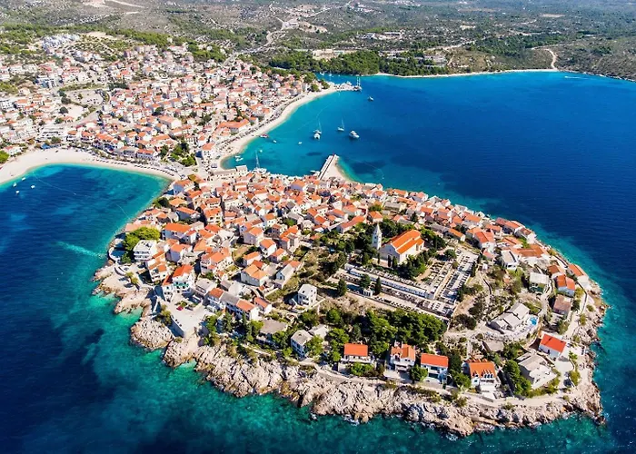 Villa Seaview Ana - A Luxurious Escape Featuring A Private Pool, 6 Bedrooms, Zone, And Just 450m From The *